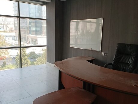 6 otaqlı ofis - Şah İsmayıl Xətai m. - 200 m²