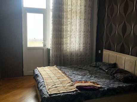 1 otaqlı yeni tikili - Gənclik m. - 50 m²