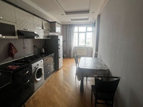 1 otaqlı yeni tikili - Gənclik m. - 50 m²