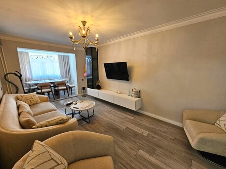 2 otaqlı köhnə tikili - Neftçilər m. - 55 m²