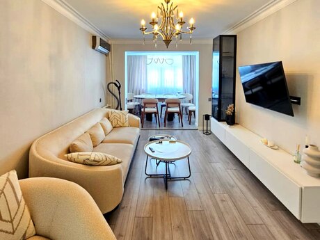 2 otaqlı köhnə tikili - Neftçilər m. - 55 m²