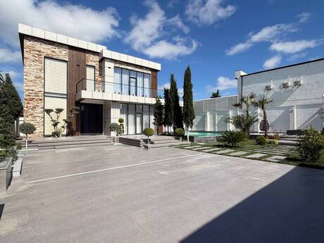 5 otaqlı həyət evi/bağ evi - Şüvəlan q. - 400 m²