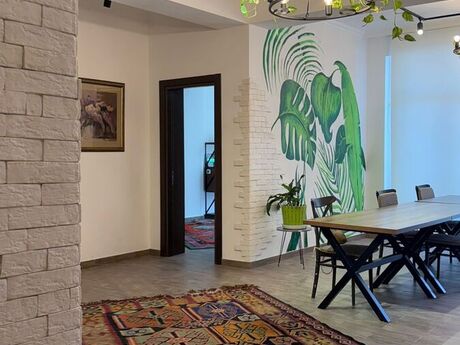 4 otaqlı ofis - Səbail r. - 140 m²