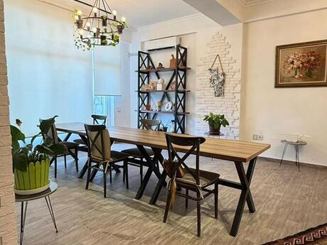 4 otaqlı ofis - Səbail r. - 140 m²