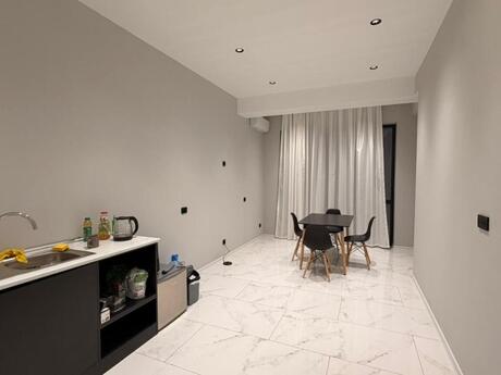 2 otaqlı yeni tikili - Koroğlu m. - 117.2 m²