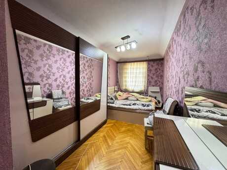 2 otaqlı köhnə tikili - Neftçilər m. - 45 m²