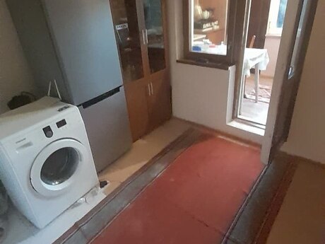 1 otaqlı köhnə tikili - Memar Əcəmi m. - 47 m²