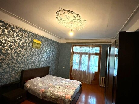 3 otaqlı köhnə tikili - Nəriman Nərimanov m. - 105 m²