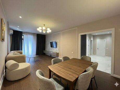 3 otaqlı yeni tikili - 8 Noyabr m. - 145 m²