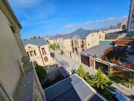 6 otaqlı həyət evi/bağ evi - Masazır q. - 240 m²