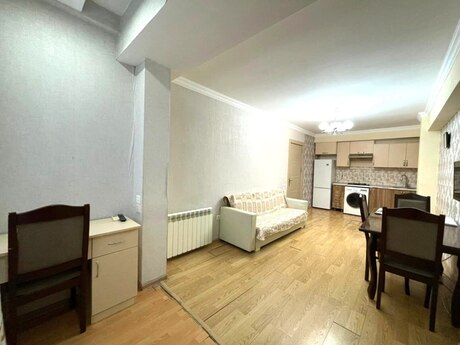 2 otaqlı köhnə tikili - Gənclik m. - 35 m²
