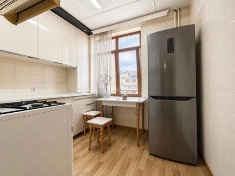 2 otaqlı köhnə tikili - Nərimanov r. - 55 m²