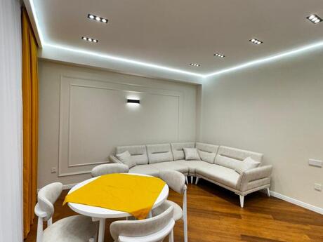2 otaqlı yeni tikili - Azadlıq Prospekti m. - 73 m²