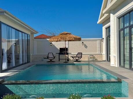 4 otaqlı həyət evi/bağ evi - Mərdəkan q. - 206 m²