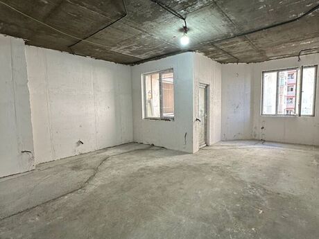 3 otaqlı yeni tikili - İnşaatçılar m. - 123 m²