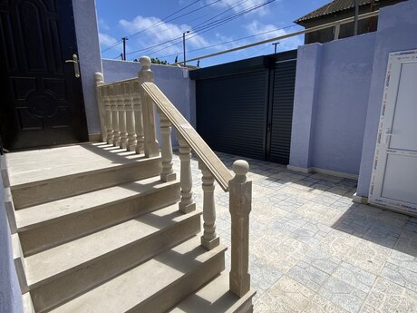 3 otaqlı həyət evi/bağ evi - Hövsan q. - 70 m²