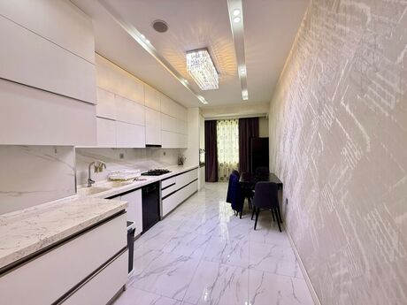 3 otaqlı yeni tikili - Nəriman Nərimanov m. - 156 m²