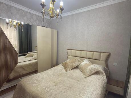 4 otaqlı həyət evi/bağ evi - Xırdalan - 130 m²