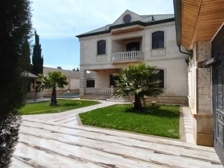 5 otaqlı həyət evi/bağ evi - Mərdəkan q. - 340 m²