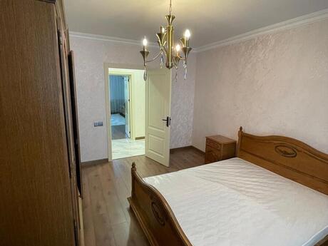 3 otaqlı köhnə tikili - Nərimanov r. - 85 m²