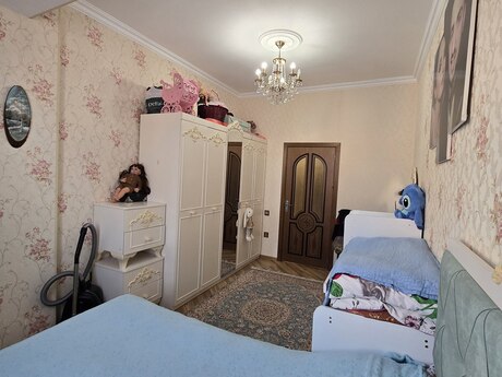 2 otaqlı yeni tikili - Xətai r. - 70 m²