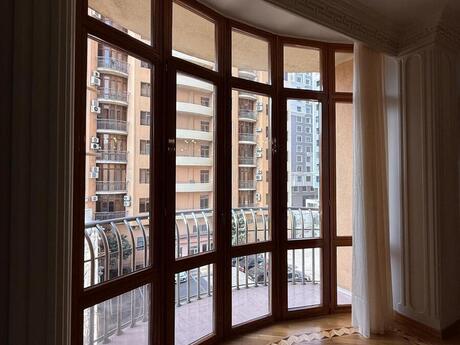 3 otaqlı yeni tikili - Gənclik m. - 175 m²