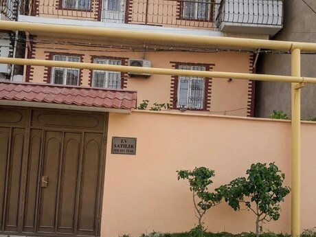 5 otaqlı həyət evi/bağ evi - Biləcəri q. - 240 m²