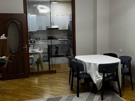 3 otaqlı yeni tikili - 8 Noyabr m. - 95 m²