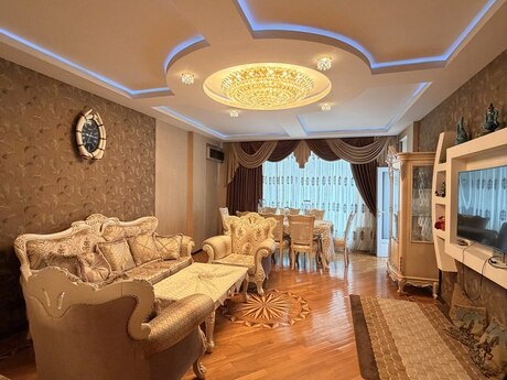 4 otaqlı yeni tikili - 8 Noyabr m. - 165 m²