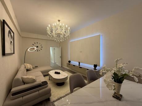 2 otaqlı yeni tikili - Nəsimi r. - 105 m²