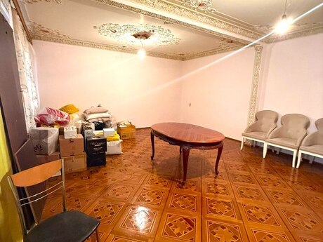 5 otaqlı köhnə tikili - Xalqlar Dostluğu m. - 105 m²