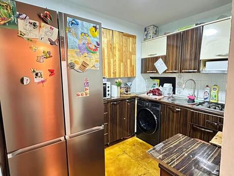 2 otaqlı köhnə tikili - Neftçilər m. - 40 m²