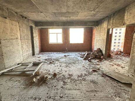 4 otaqlı yeni tikili - Nərimanov r. - 212 m²