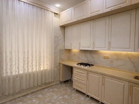 5 otaqlı həyət evi/bağ evi - Masazır q. - 180 m²