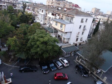 2 otaqlı köhnə tikili - Gənclik m. - 60 m²