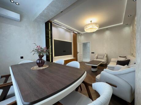 3 otaqlı yeni tikili - Həzi Aslanov m. - 105 m²