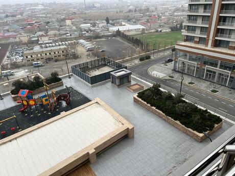 4 otaqlı yeni tikili - Xətai r. - 190 m²