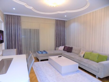 3 otaqlı yeni tikili - Səbail r. - 120 m²