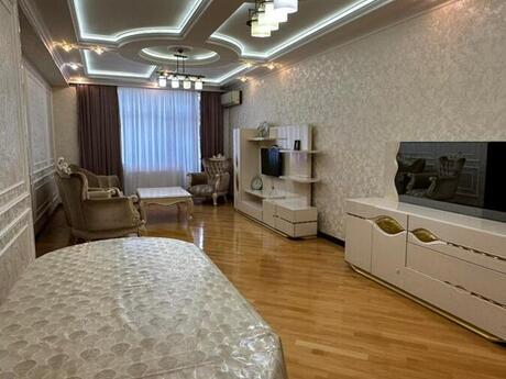 4 otaqlı yeni tikili - 20 Yanvar m. - 167 m²
