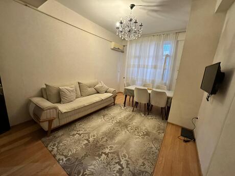 3 otaqlı yeni tikili - Həzi Aslanov m. - 70 m²
