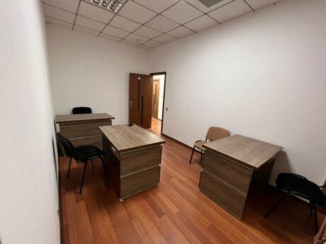 1 otaqlı ofis - 28 May m. - 16 m²