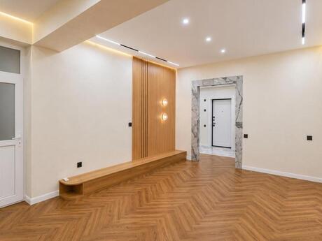 2 otaqlı yeni tikili - Şah İsmayıl Xətai m. - 82 m²