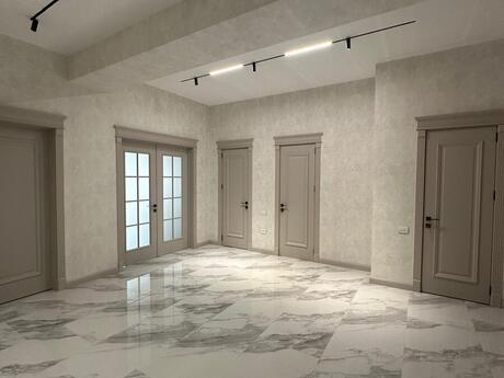 4 otaqlı yeni tikili - Sahil m. - 220 m²
