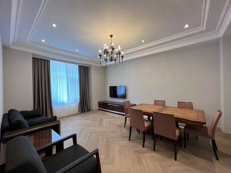 3 otaqlı yeni tikili - Ağ şəhər q. - 130 m²