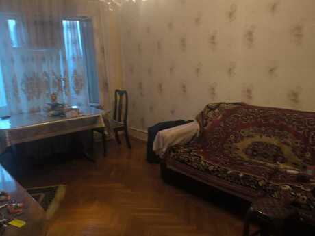 3 otaqlı köhnə tikili - Həzi Aslanov m. - 80 m²
