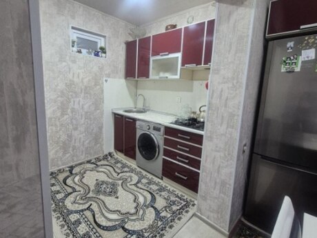 3 otaqlı köhnə tikili - Binəqədi r. - 85 m²