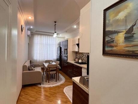 3 otaqlı yeni tikili - Koroğlu m. - 120 m²