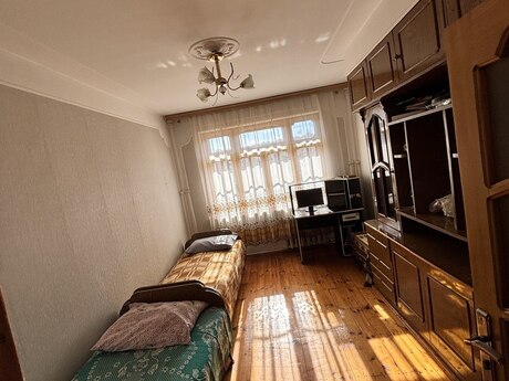 3 otaqlı köhnə tikili - Qaraçuxur q. - 75 m²