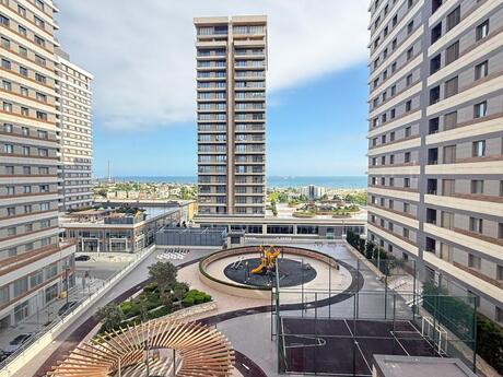 4 otaqlı yeni tikili - Ağ şəhər q. - 194 m²