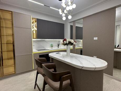 2 otaqlı yeni tikili - Şah İsmayıl Xətai m. - 88 m²